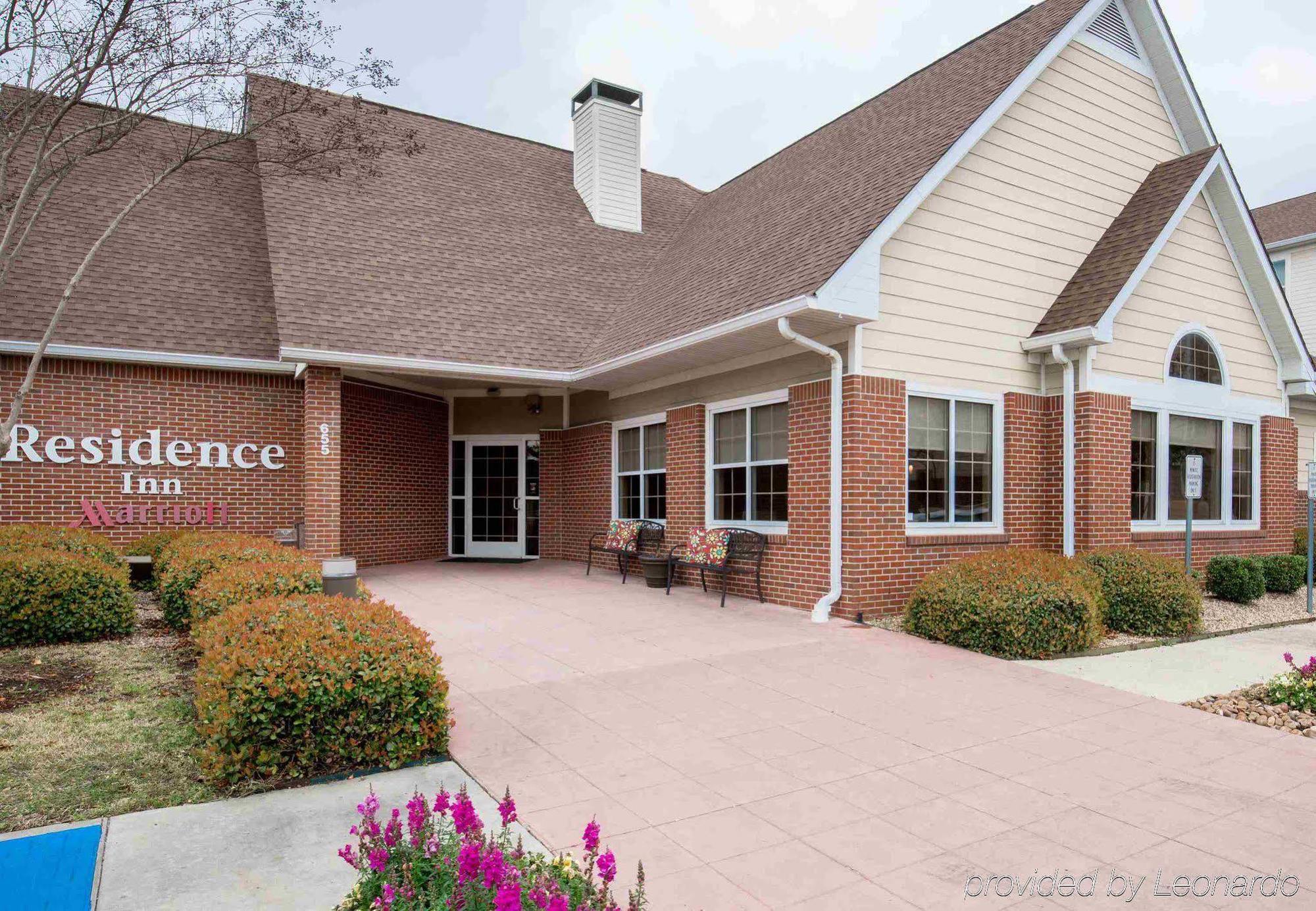 Residence Inn Houston North Exteriör bild