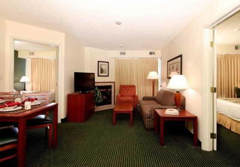Residence Inn Houston North Exteriör bild