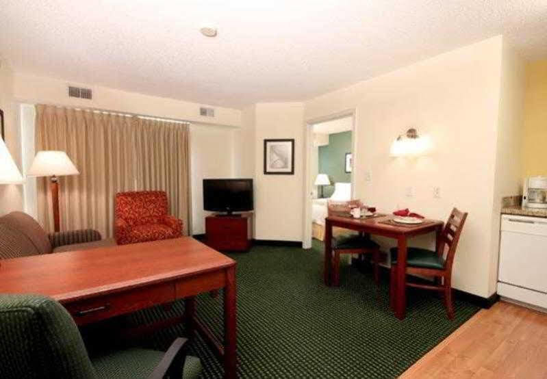 Residence Inn Houston North Exteriör bild
