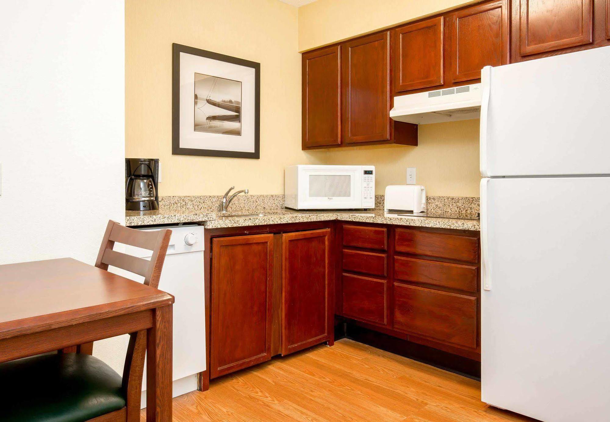 Residence Inn Houston North Exteriör bild